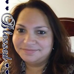 Meet your Posher, Valerie